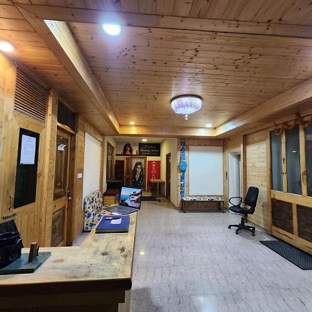 Himalayan Heritage Manali  Luaran gambar
